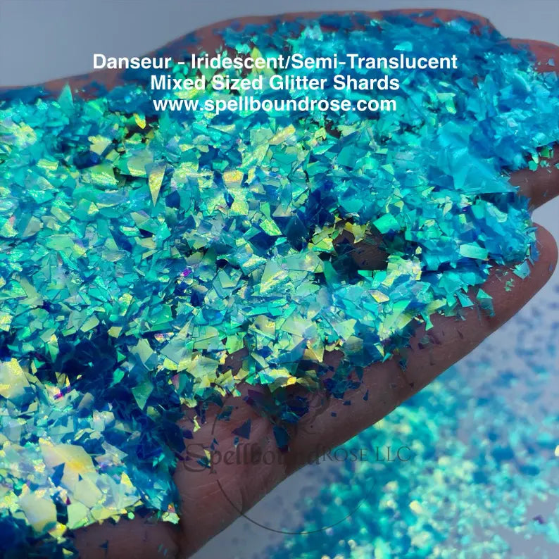 Danseur Glitter – Light Blue to Purple Color Shift Iridescent Flakes/Shards (1 oz)