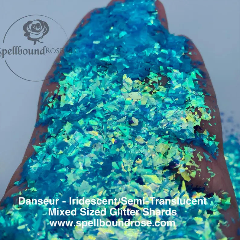 Danseur Glitter – Light Blue to Purple Color Shift Iridescent Flakes/Shards (1 oz)